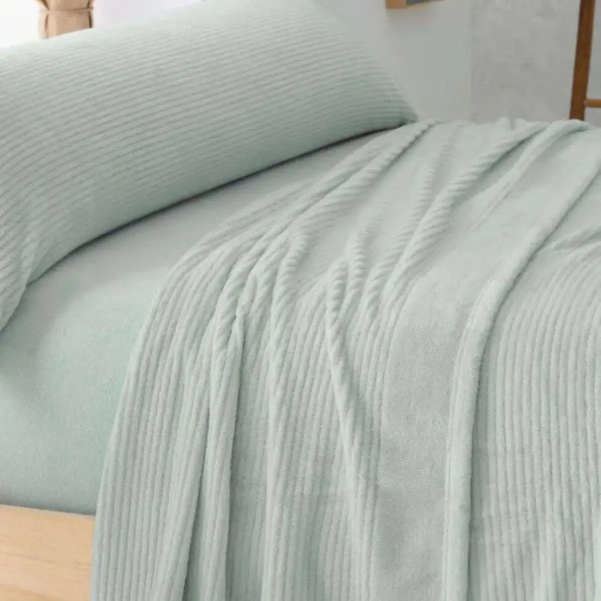 PARURE DE DRAPS CORALINA 965 SAUGE BURRITO BLANCO