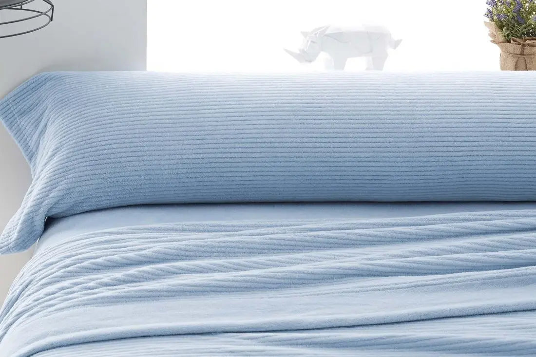 PARURE DE DRAPS CORALINA 965 BLEU BURRITO BLANCO