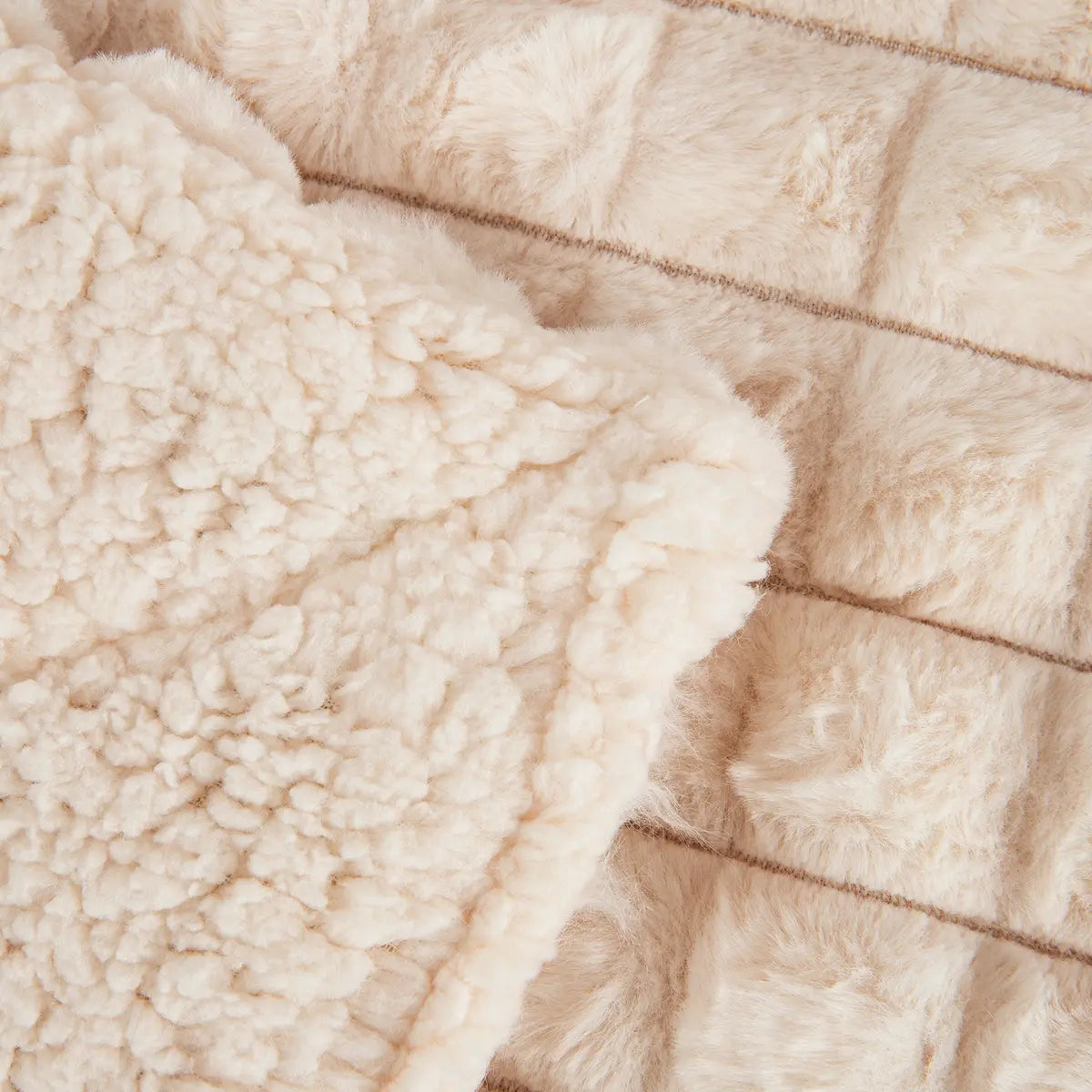 COUVERTURE AMBRE CRÈME CARAMEL