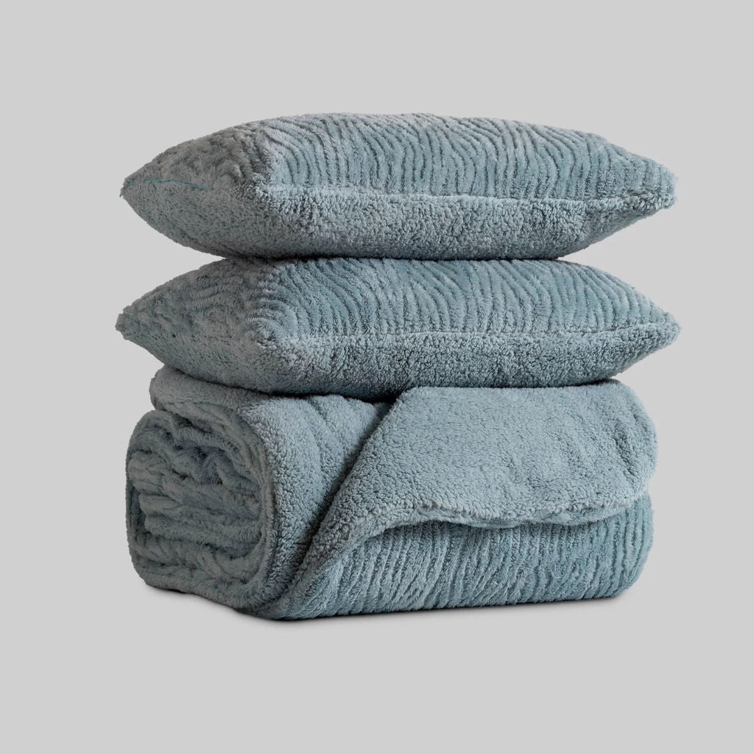 CEDRIC AQUAMARINE JACQUARD COMFORTER KARAMELO